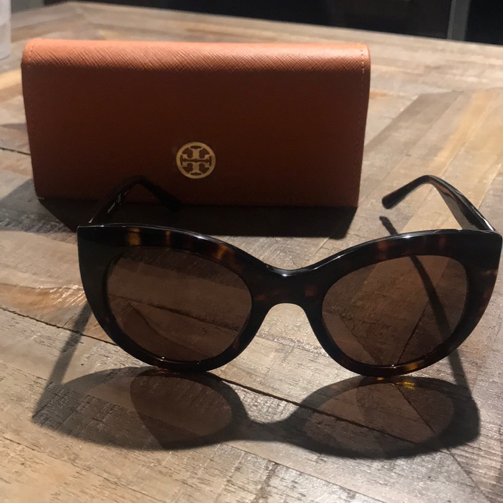 TORY BURCH TY7115 Sunglasses NEW - Picture 3 of 8